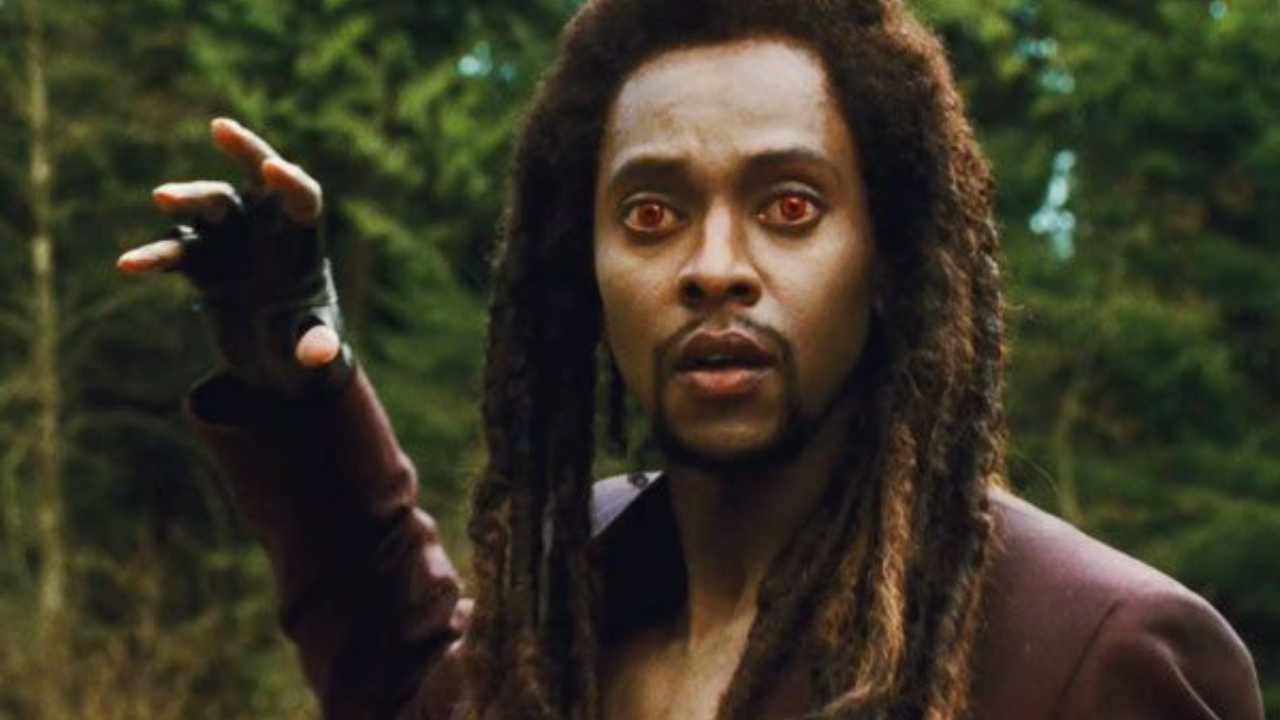 O ator Edi Gathegi como o Laurent na saga Crepúsculo