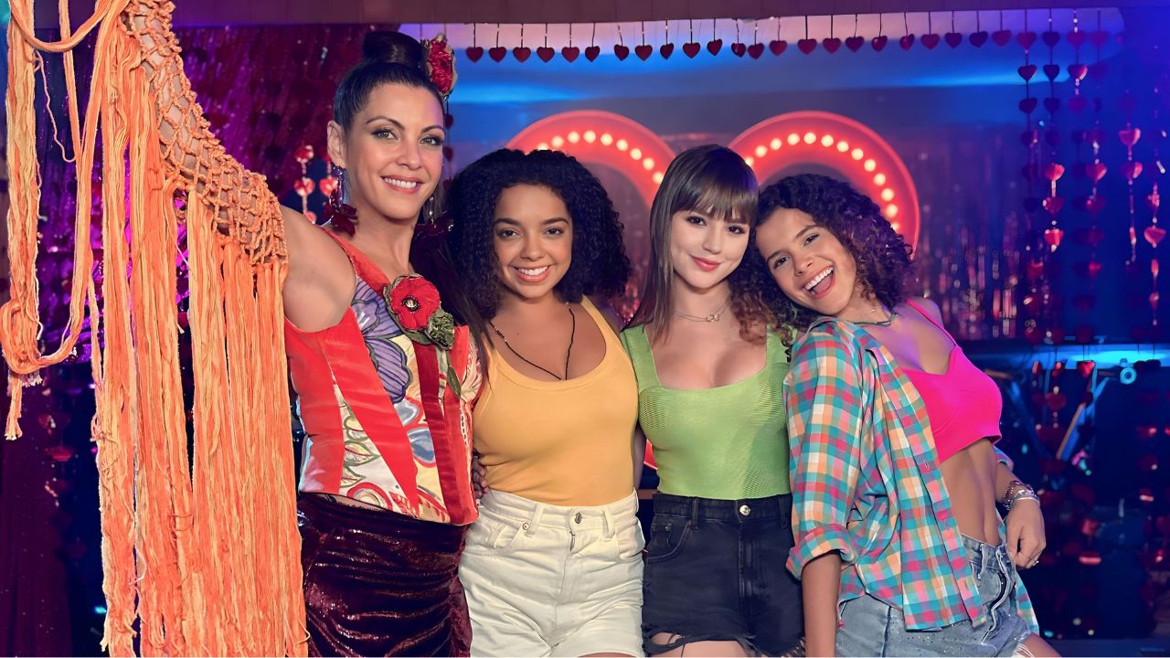Thalita Rebouças, Laura Castro, Bela Fernandes e Gabriella Saraivah