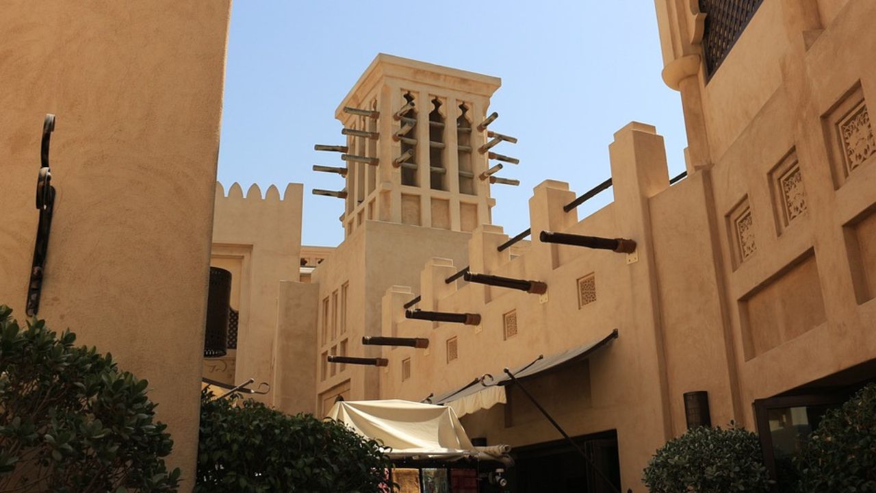 Torre de Vento: Descubra como funcionava o antigo sistema de “ar condicionado” dos Persas