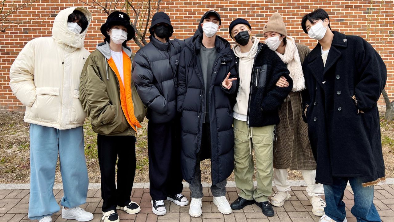 BTS Jin exército