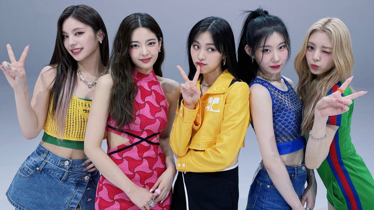 ITZY realiza comeback com poderoso MV para “SNEAKERS”; assista!