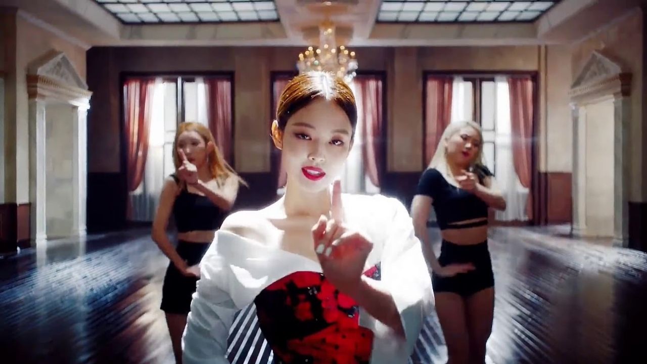 Jennie, do BLACKPINK, quebra novo recorde com faixa ‘SOLO’