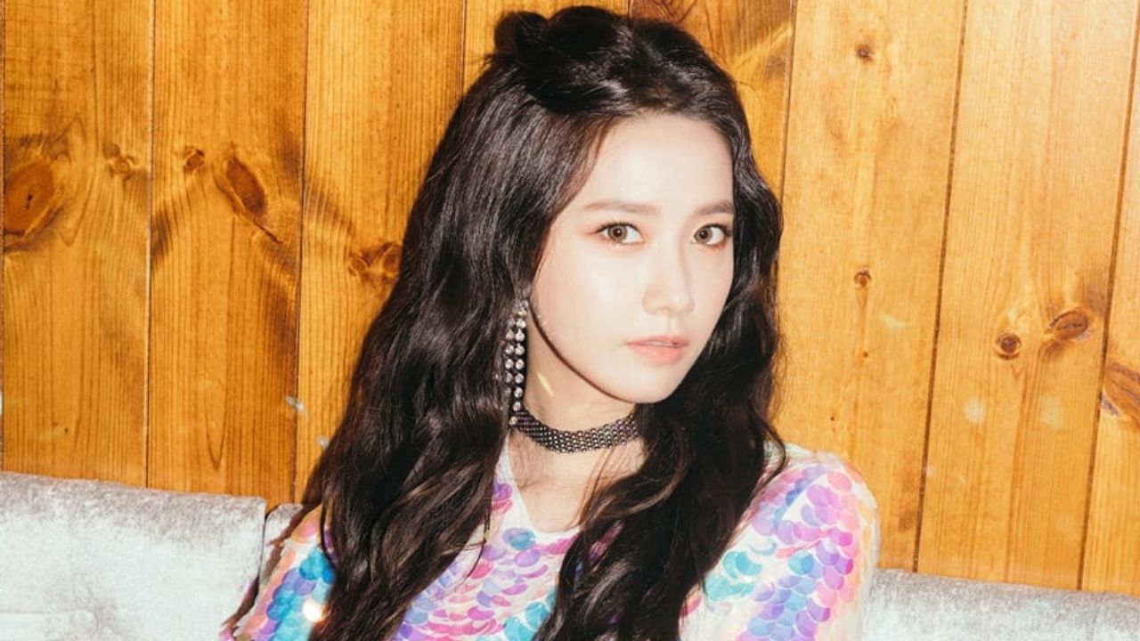 Yoona dá atualizações sobre o comeback de 15 anos do Girls’ Generation
