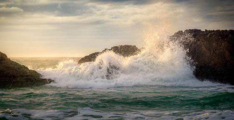 Por que a água do mar é tão salgada?