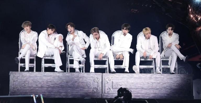BTS lançará série documental com bastidores de turnês mundiais