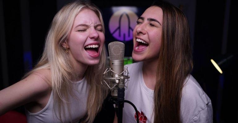 Música em 1 Hora: Bibi Tatto lança primeira canção em inglês para seu quadro no YouTube em parceria com Fefe