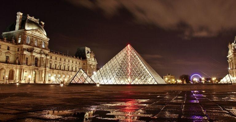 Conheça 4 curiosidades incríveis sobre o Louvre