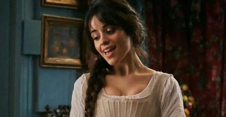 ‘Cinderela’: com novas interpretações de clássicos musicais, filme reestrutura contos de fada