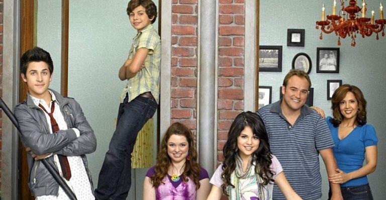 feiticeiros de waverly place