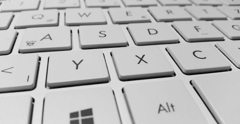 Como fazíamos quando o teclado do computador não existia?
