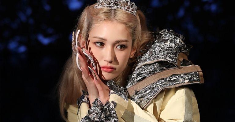 Somi confirma comeback com primeiro full-álbum ‘XOXO’ para este mês