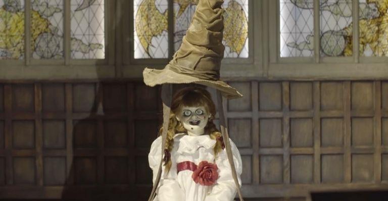 Boneca Anabelle pertence a uma das casas de Hogwarts! Veja qual