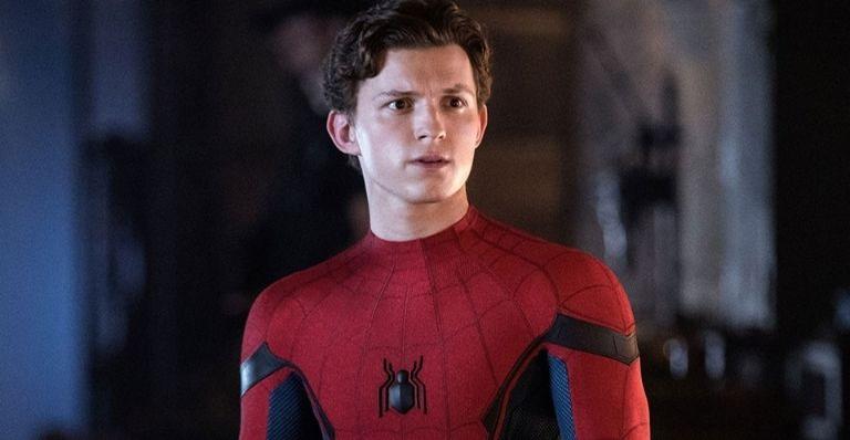 Tom Holland revela que adoraria participar de um crossover entre Homem-Aranha e Viúva Negra