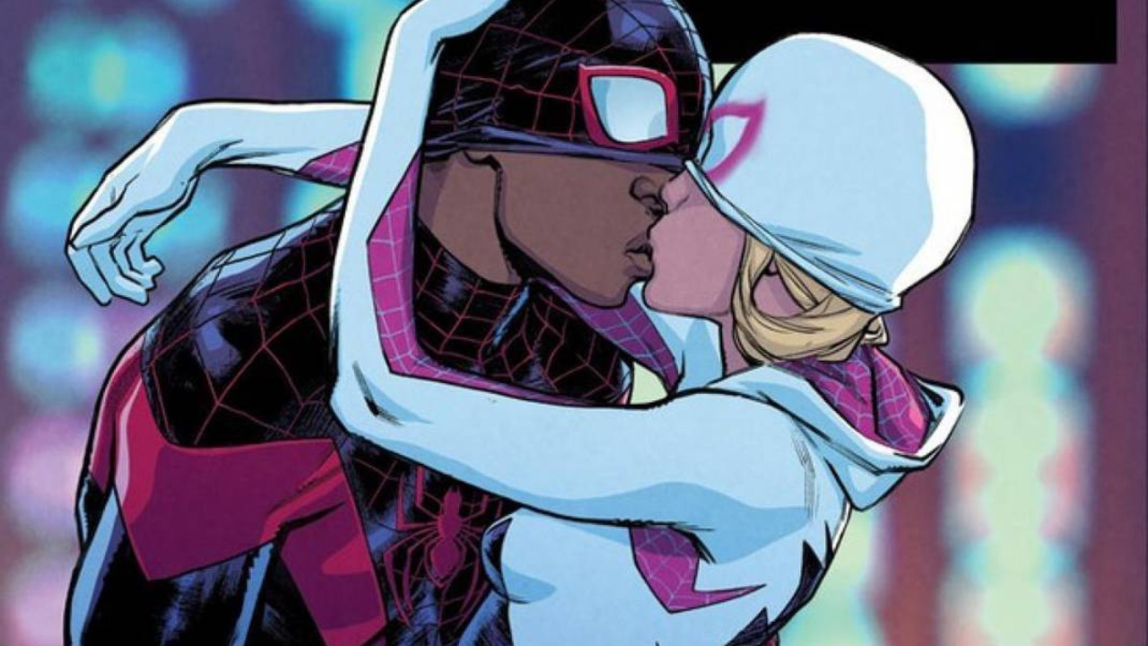 Miles Morales e Gwen-Aranha