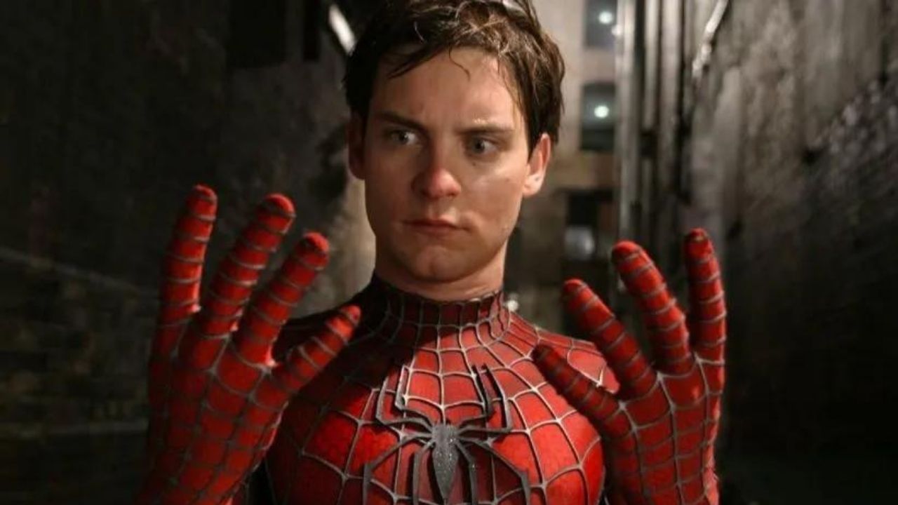 Sam Raimi não descarta realizar um novo Homem-Aranha com Tobey Maguire